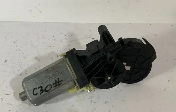 Mercedes-Benz C W203 Seat adjustment motor A2038202042