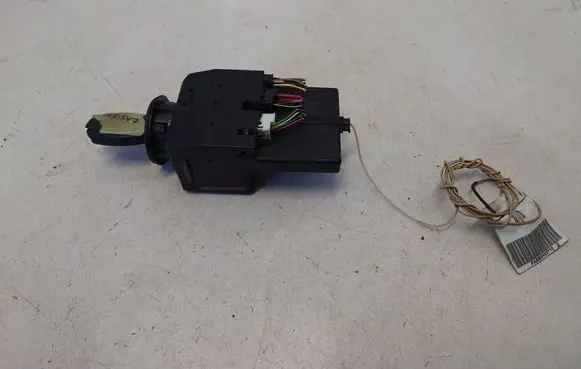 Mercedes-Benz Vito Viano W639 Ignition lock A6399002201 6399002201