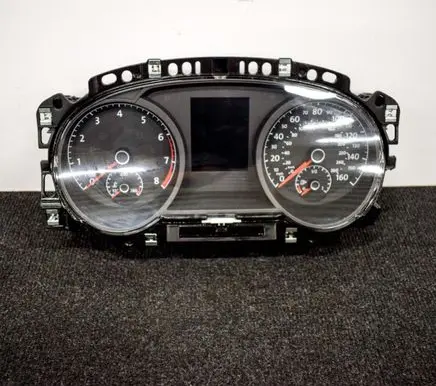 Volkswagen Golf VII Speedometer (instrument cluster) 5G1920840