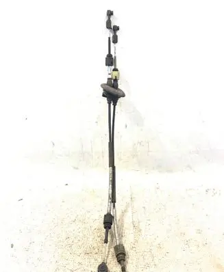 Gear shift cable linkage