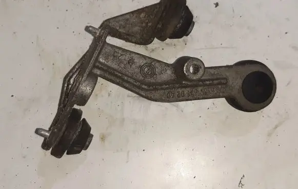 Mercedes-Benz B W245 Radiator mount bracket A1694310240