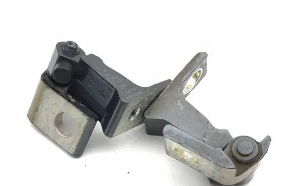 Audi A3 8Y Rear door hinge set 8W0331404A 8V5833404C