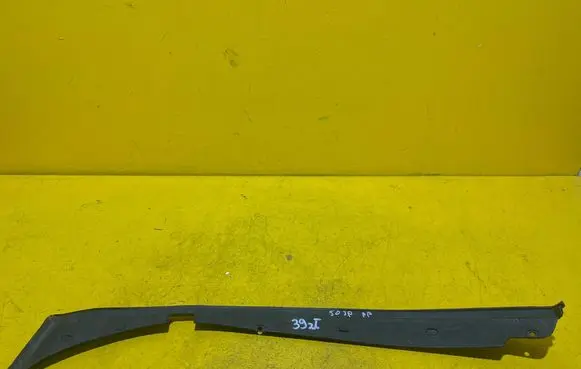 Peugeot 308 Front door rubber seal 9656641980