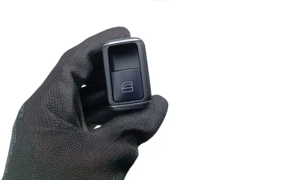 Mercedes-Benz C W204 Electric window control switch A2049055502