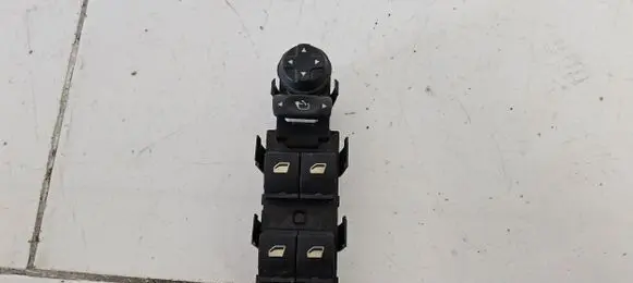 Peugeot 3008 I Electric window control switch 96650621ZD F404887 30170357
