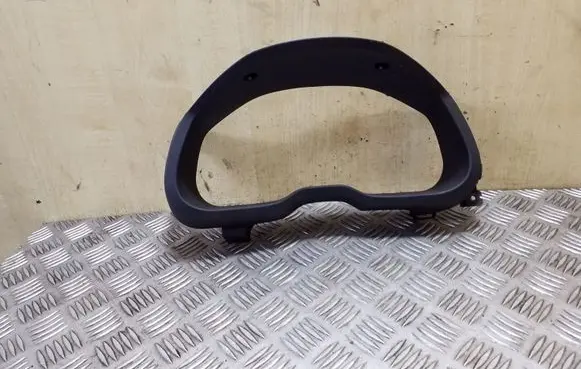 Subaru Outback Dashboard trim 66185AJ010