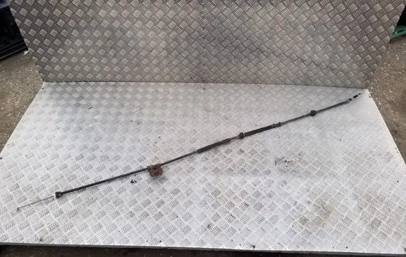 Handbrake/parking brake wiring cable