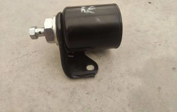 Toyota Land Cruiser (J200) Rear suspension height sensor lever 