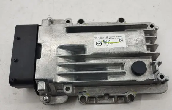 Mazda CX-7 Adblue control unit 0281020137 R2AX18701F