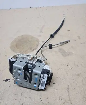 Chrysler Sebring (JS) Rear door lock 04589424AC