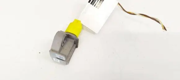 Mercedes-Benz C AMG W204 Airbag deployment crash/impact sensor 04896011AB A2048201985