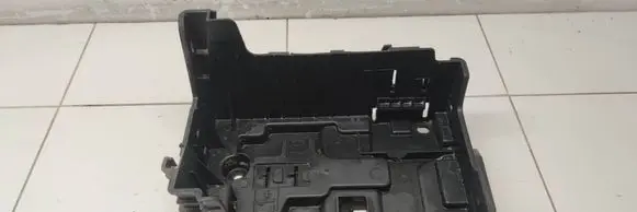 Citroen C3 Battery box tray 9676054080