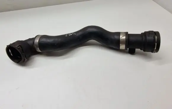 BMW 5 E39 Engine coolant pipe/hose 1705223