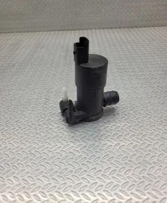 Opel Mokka B Windscreen/windshield washer pump 9825894180 9825893480