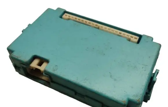 Mitsubishi Galant Fuse box set MR24316 6717