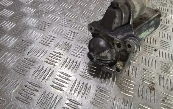 Renault Scenic II - Grand scenic II Starter motor 8200331251