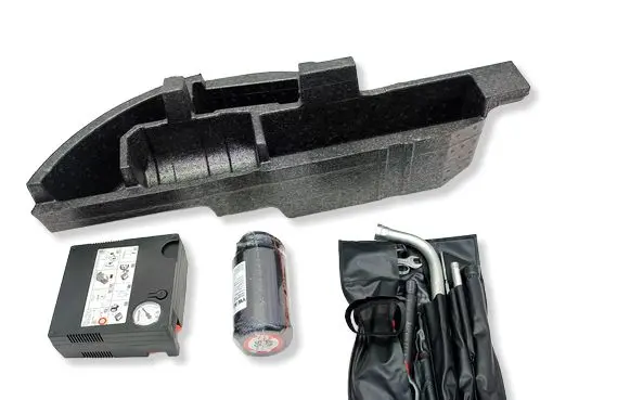 Audi Q7 4M Tool set 4M0012120G