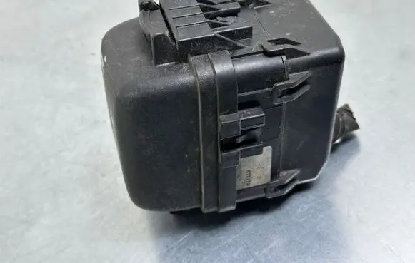 KIA Optima Relay mounting block 912E0D4550