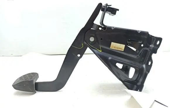 Mercedes-Benz Sprinter W906 Brake pedal 