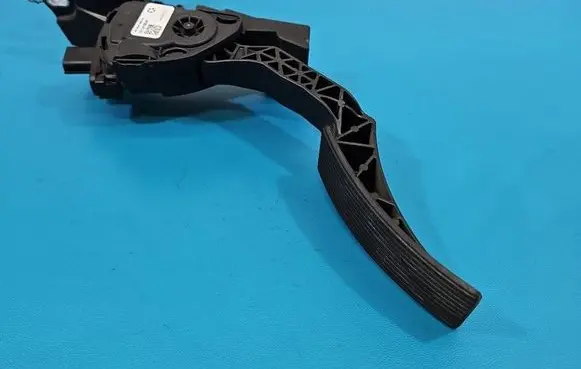 Jeep Grand Cherokee Accelerator throttle pedal 52124785AF IMPRK1592771
