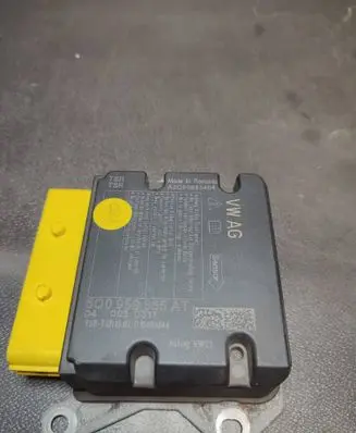 Skoda Superb B8 (3V) Airbag control unit/module 5Q0959655AT