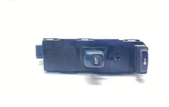 Volvo V70 Electric window control switch 30732817