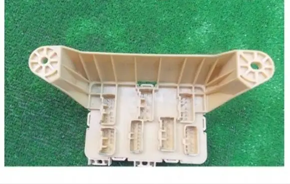 Toyota Hiace (H100) Fuse module