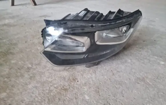 Citroen Jumpy Headlight/headlamp 9808567780