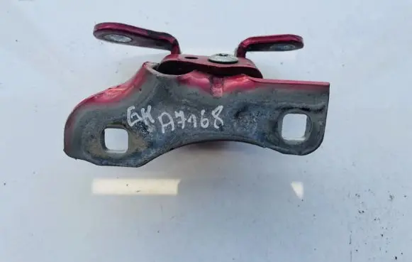 Dodge Magnum Rear door lower hinge 95w06m