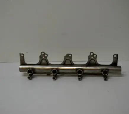Audi A4 S4 B7 8E 8H Fuel main line pipe 06F133317L