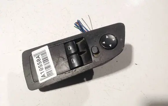BMW 1 E81 E87 Wing mirror switch