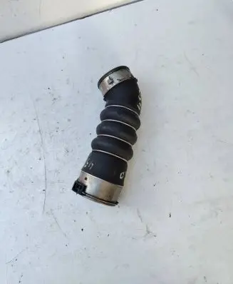 BMW 5 E60 E61 Intercooler hose/pipe 11279410