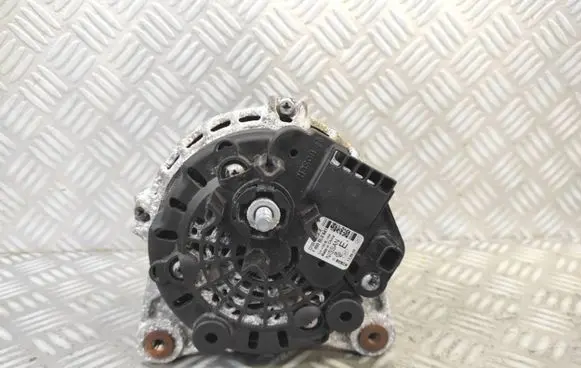 Nissan X-Trail T32 Generator/alternator 231004BE0A