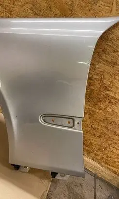 Mercedes-Benz E W211 Fender