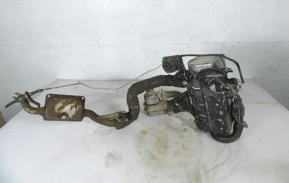 Ford Kuga II Auxiliary pre-heater (Webasto) AV6118K463BM