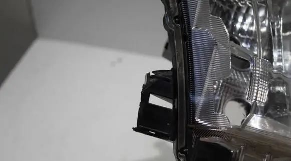 Toyota Hilux (AN120, AN130) Headlight/headlamp