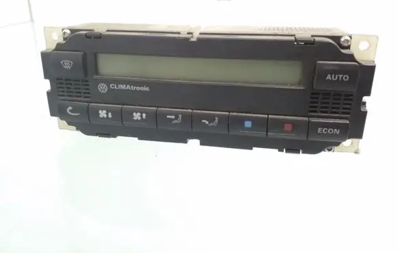 Volkswagen Golf IV Climate control unit 3B1907044A 5HB00761702