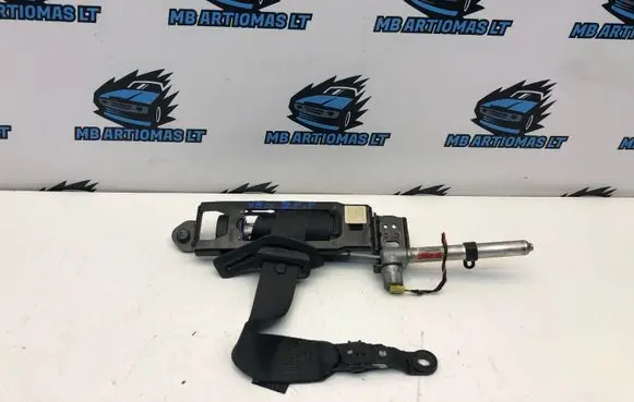 Volvo V50 Front seatbelt 30661789