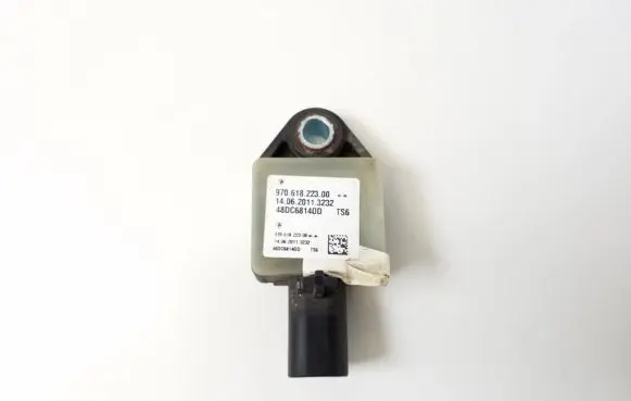 Porsche Panamera (970) Airbag deployment crash/impact sensor 97061822300