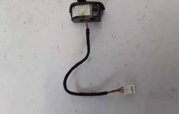 BMW 5 F10 F11 Steering wheel adjustment switch 