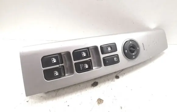 Hyundai Santa Fe Electric window control switch 371495