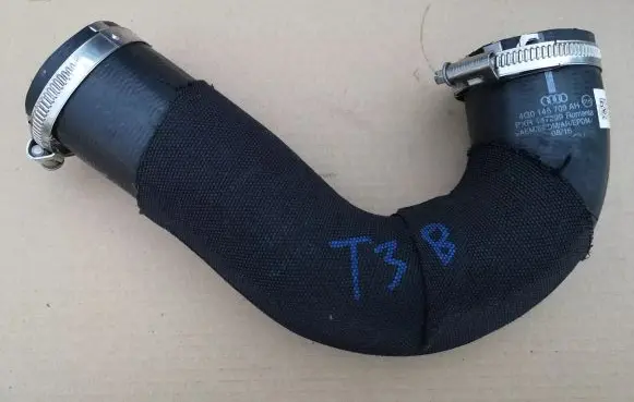 Coolant pipe/hose
