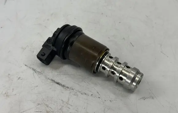 BMW 3 E46 Camshaft vanos timing valve 1707323 11361707323 7560462