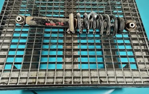 Peugeot 3008 II Rear shock absorber/damper 9836875280 IMPRK1534962