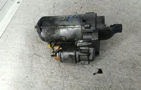 Peugeot 207 Starter motor TS18E13VALEO