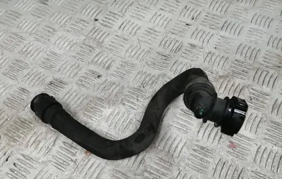 Citroen DS5 Engine coolant pipe/hose