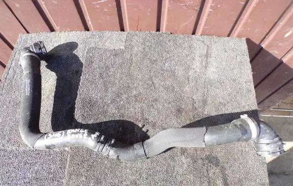 Land Rover Range Rover Sport L494 Intercooler hose/pipe J6P36C715C