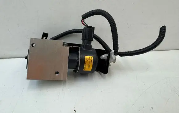 Lexus NX Air conditioning (A/C) expansion valve 4475200130