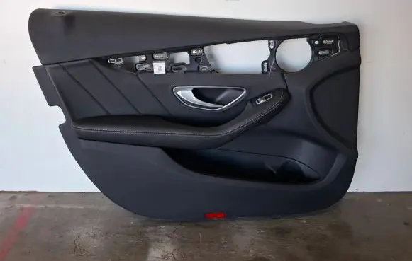 Mercedes-Benz C W205 Front door card panel trim 2450902 31924830