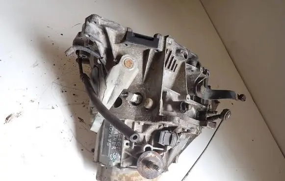 Peugeot Partner Manual 5 speed gearbox 20TA75